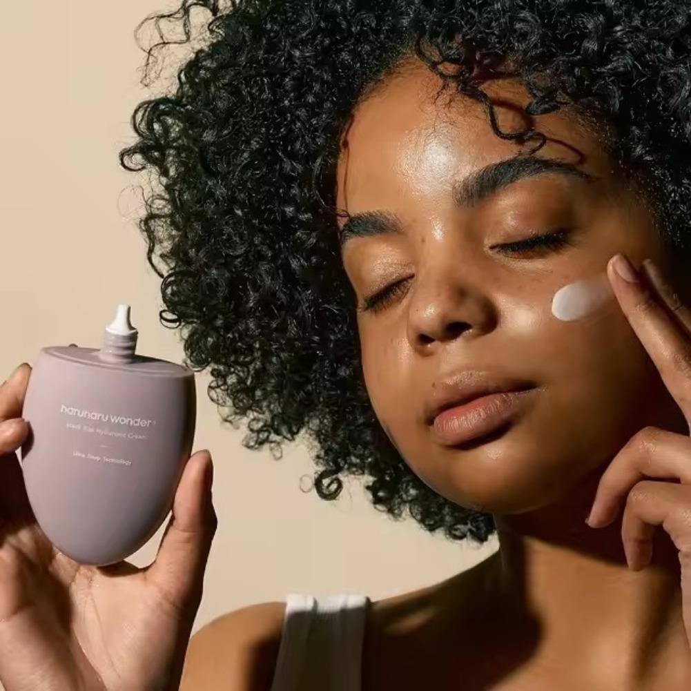 ヒアルロン酸クリーム黒米洗顔料ディープモイスチャライジング乾 - Skincare Laneige のレビューと価格